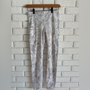 Lululemon leggings mint condition